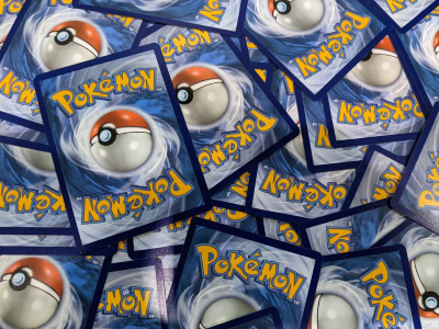 400 zufällige Pokemon Karten